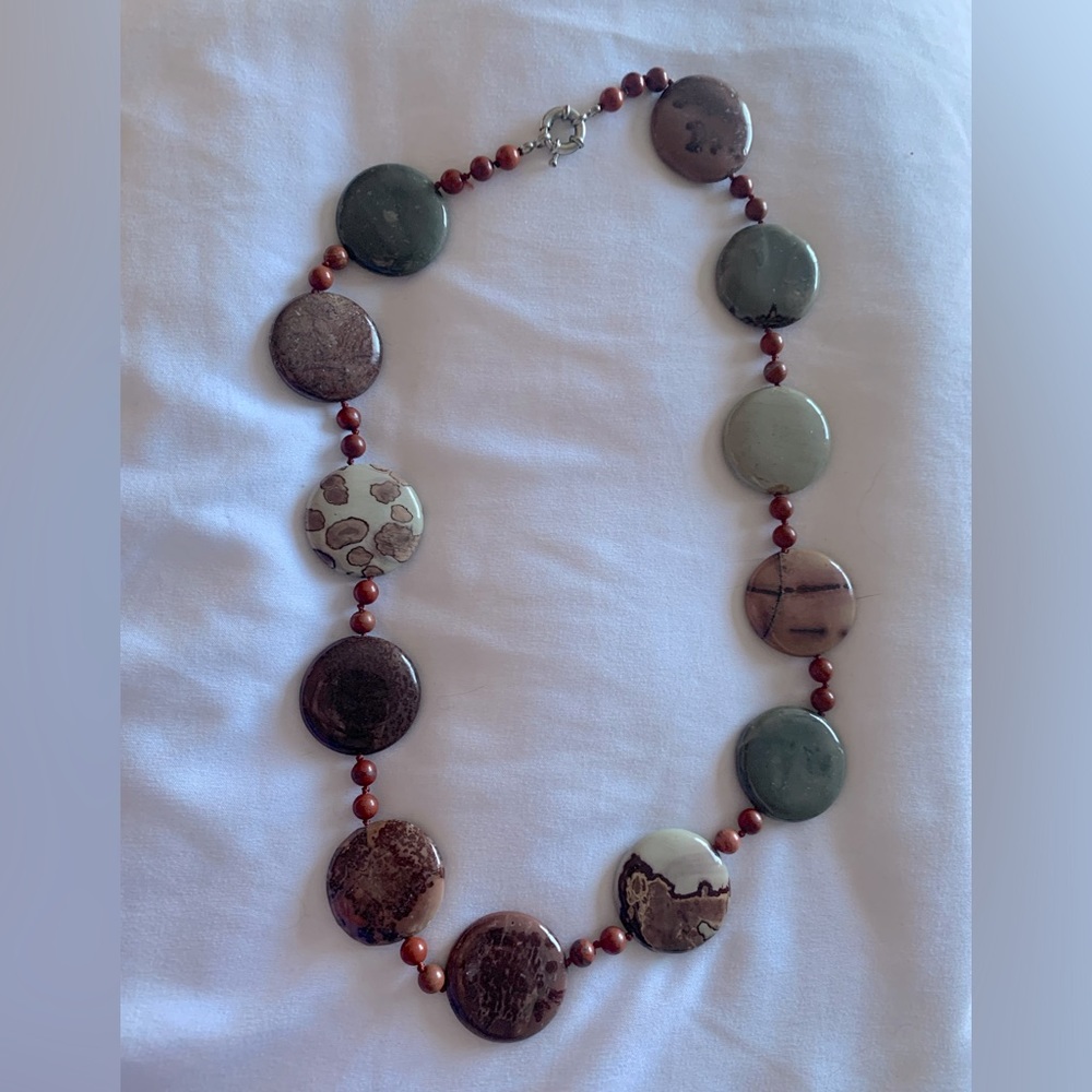 Vintage circular stone necklace